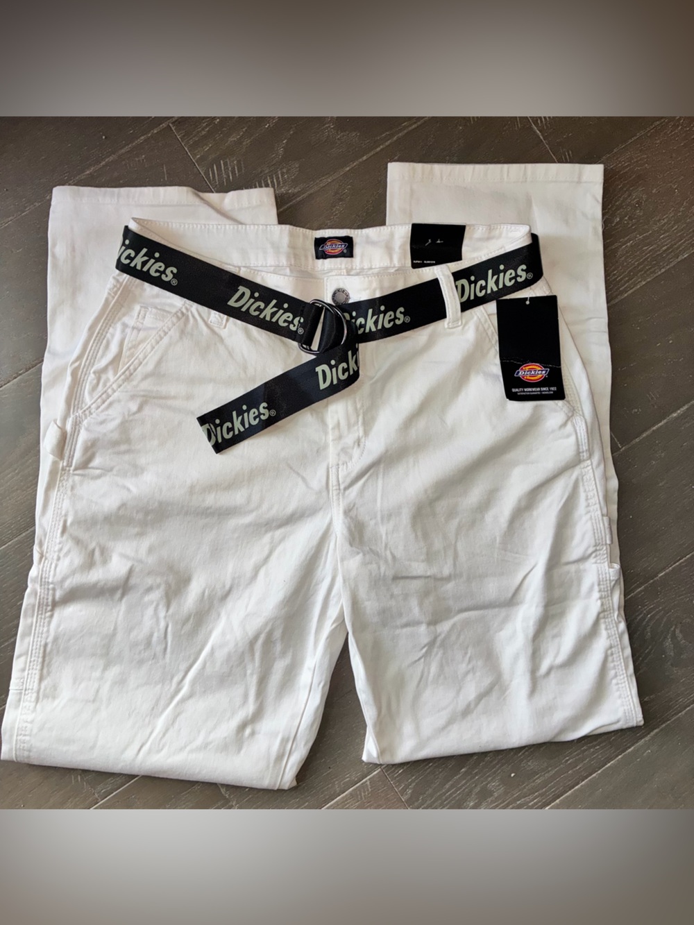 Dickies Men’s White Work Pants with Branded Black Belt